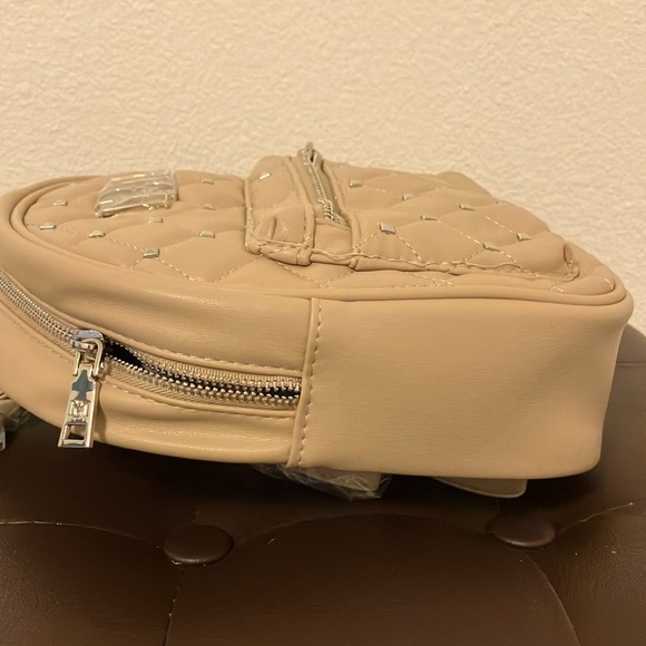 NWT Badgley mischka small backpack - Picture 4 of 13